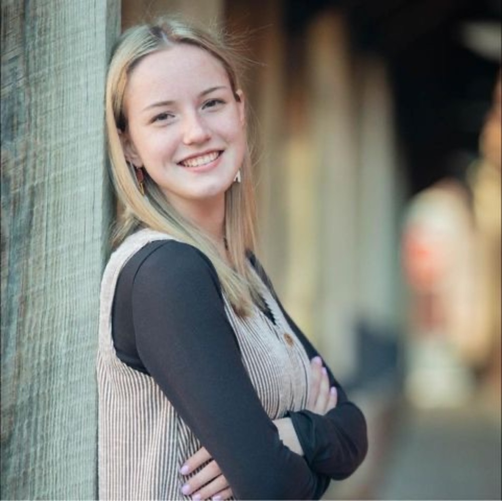 Meet your Posher, Lexi